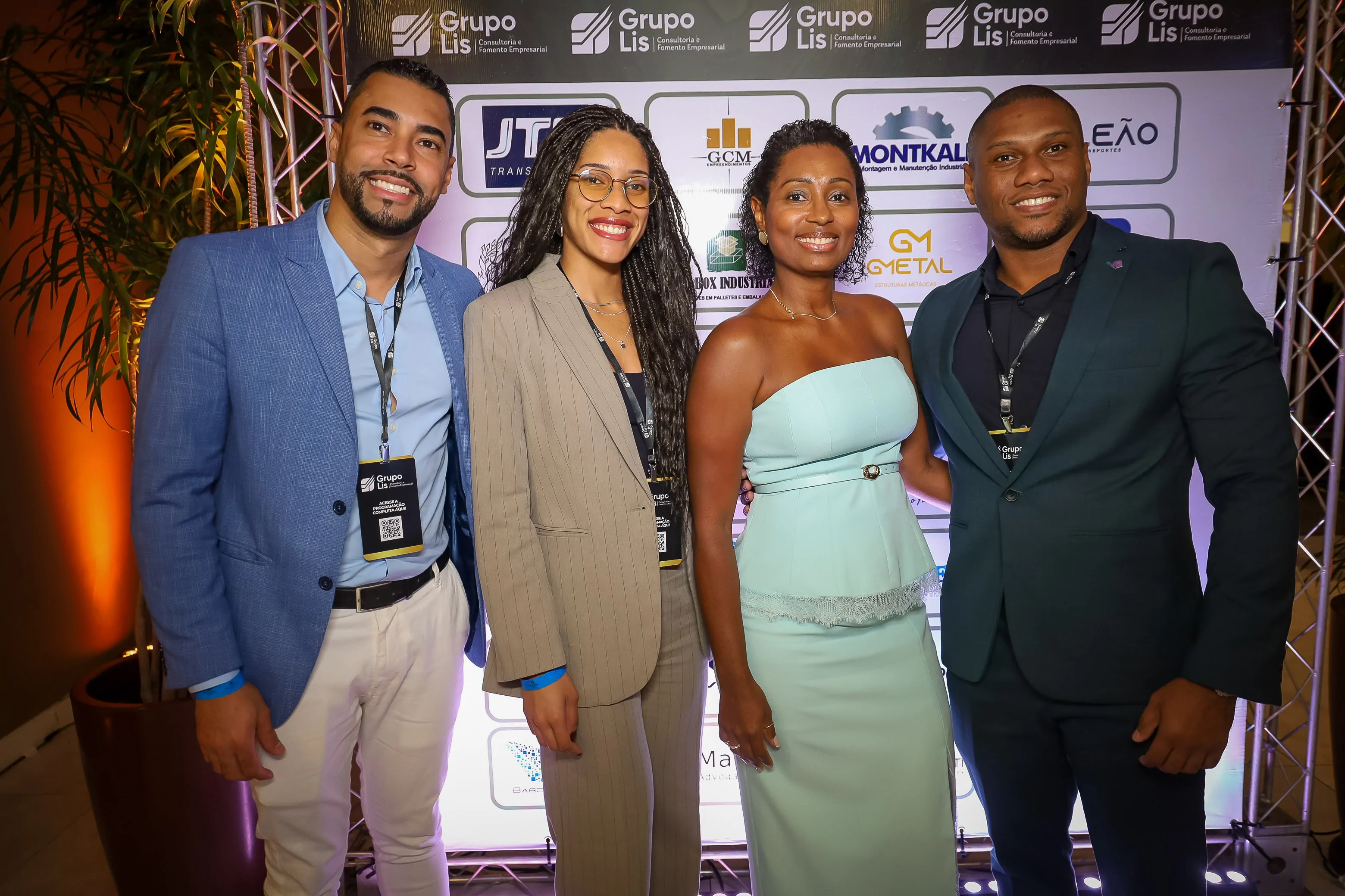 Danilo Ribeiro, Lisa Paixão e Tatiana Alves e Alan Paixao