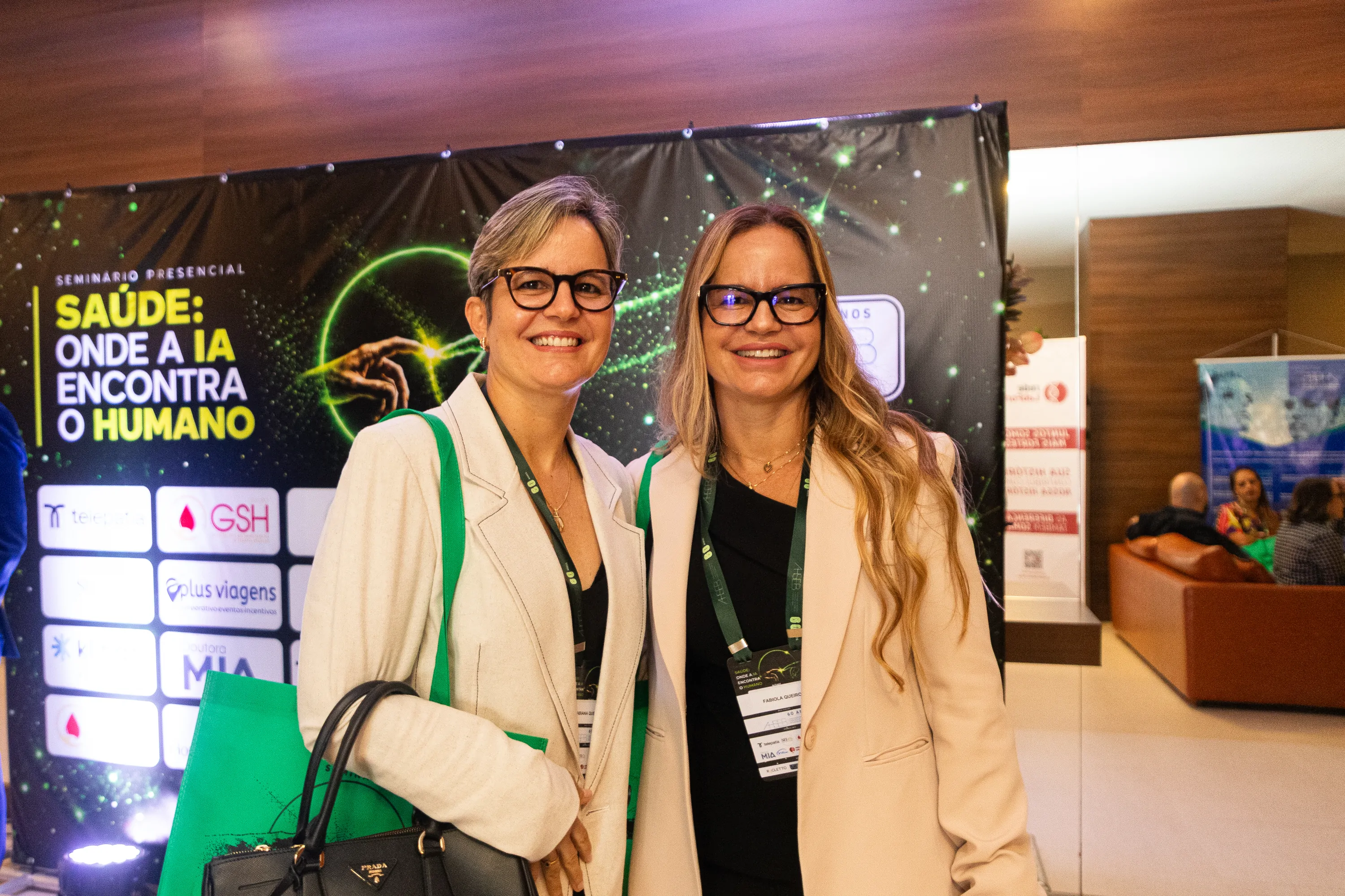 Fabiana Queiroz e Fabiola Queiroz
