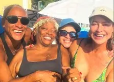 Luana Piovani circula por Salvador, visita A Boca e encontra Mart’nália
