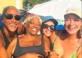 Luana Piovani circula por Salvador, visita A Boca e encontra Mart’nália