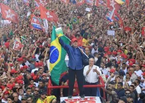 Lula completa 81 anos e reforça compromisso com o Brasil: “vou fazer o melhor mandato desse país”