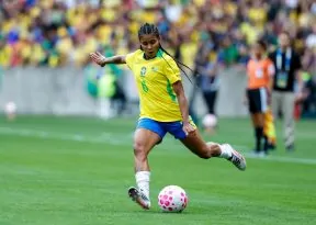 Natural de Jacobina, Raíssa Bahia mira Copa do Mundo após ganhar espaço na Seleção