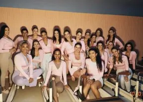 Núcleo Dra. Talita Lelis abre Outubro Rosa com experiência de autocuidado e conscientização